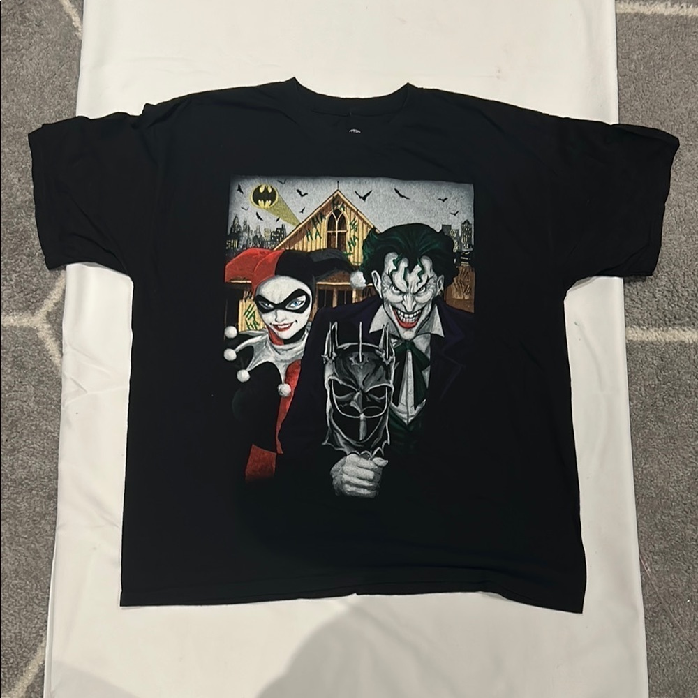 DC Graphic Tee with Joker and Harley Quinn